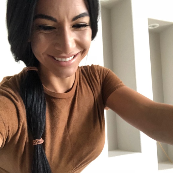 Meet your Posher, Codee - Picture 1 of 1